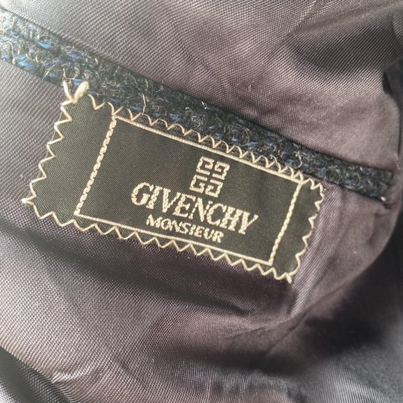 Givenchy vintage blazer - Picture 7 of 7